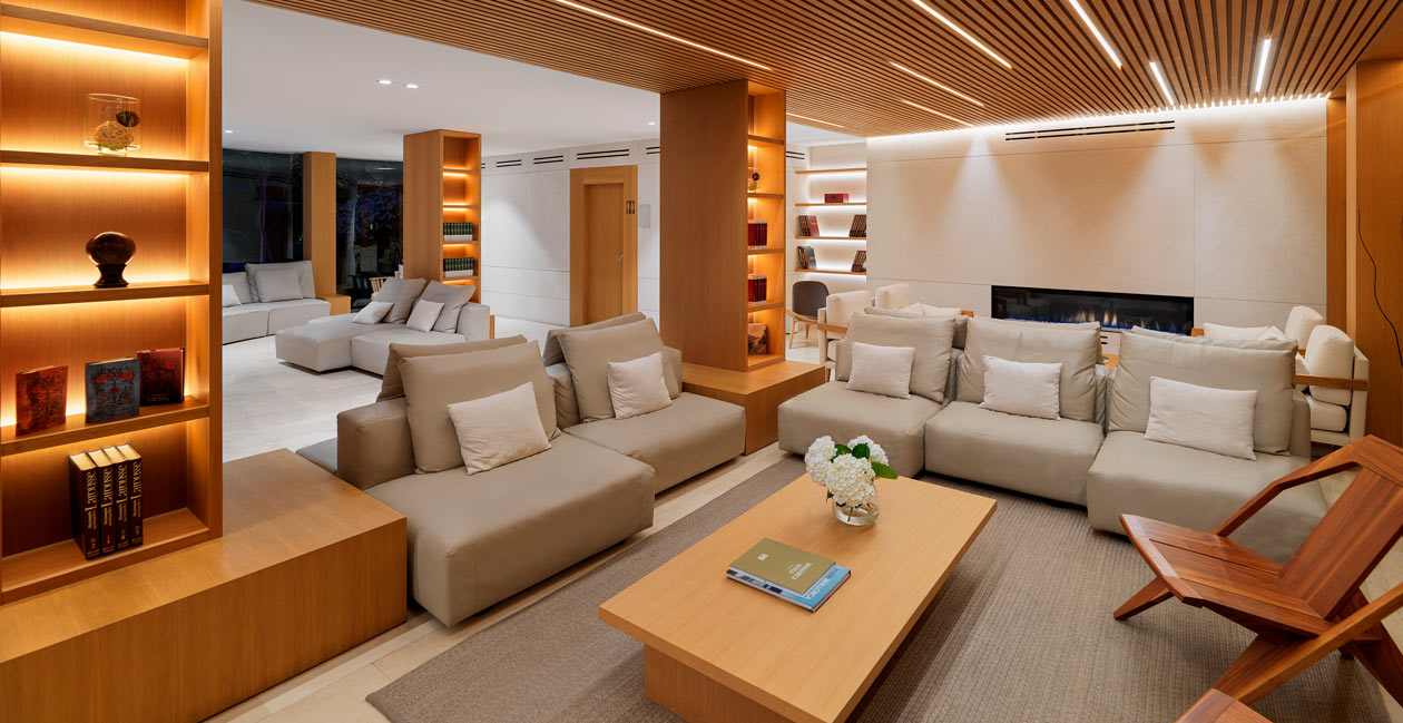 Saratoga Hall hotel saratoga 