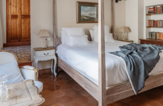 hotel can abril